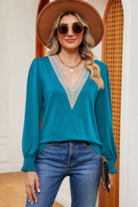 Lace Detail V-Neck Lantern Sleeve T-Shirt