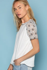Lace Short Sleeve Exposed Seam T-Shirt