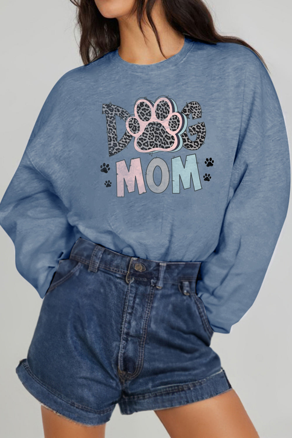 Full Size DOG MOM Graphic Sweatshirt