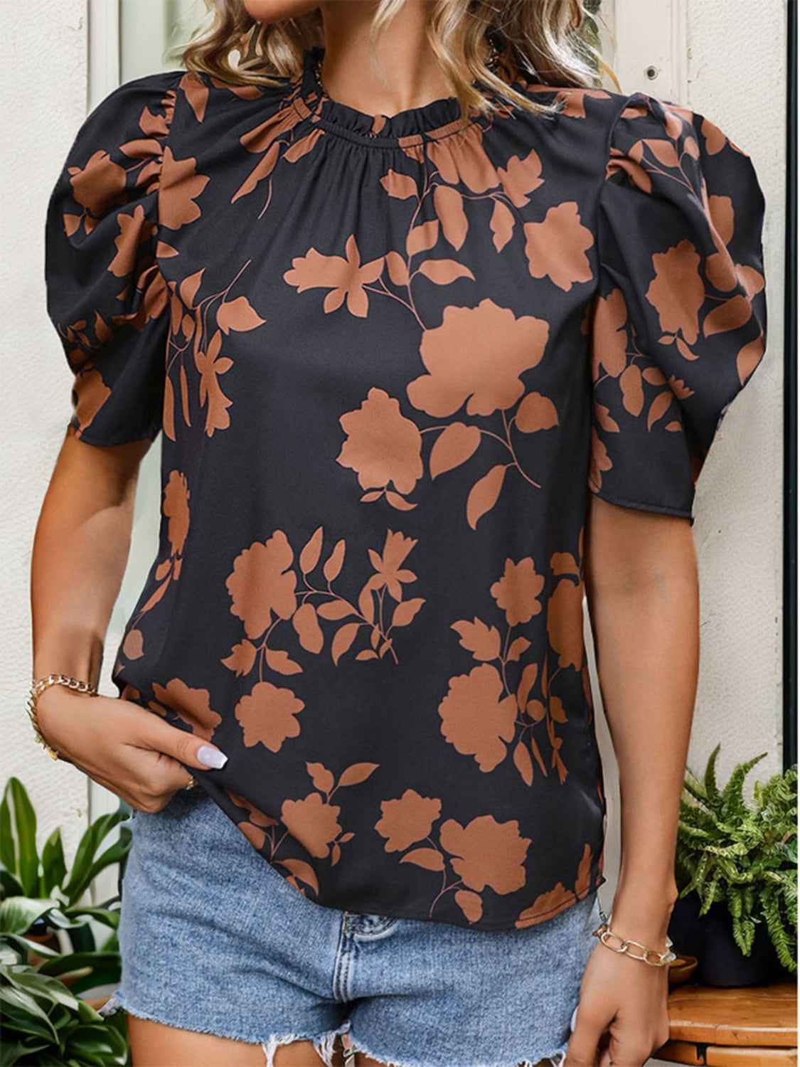 Frill Printed Round Neck Puff Sleeve Blouse
