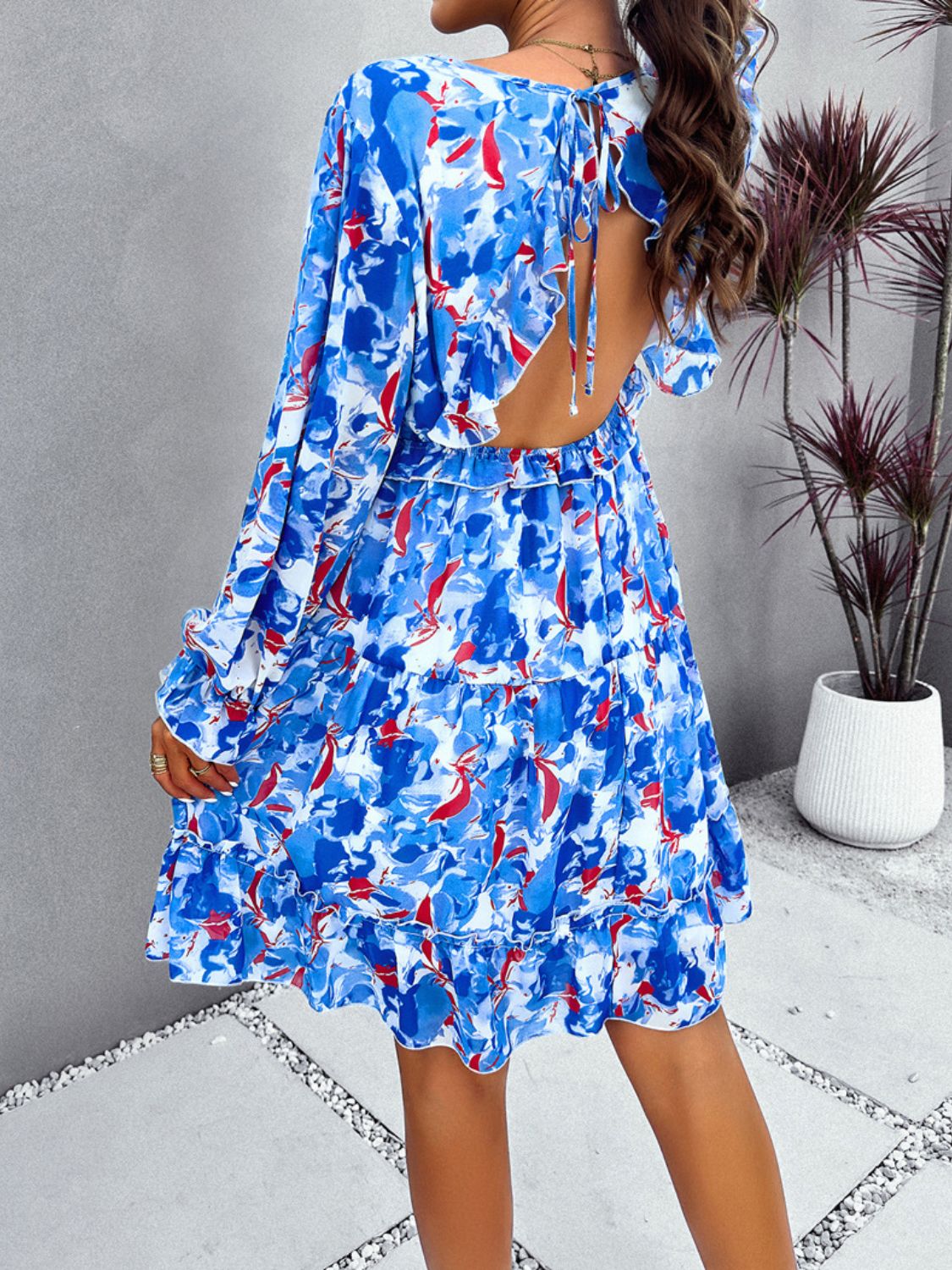 Devine Backless Printed V-Neck Flounce Sleeve Dress