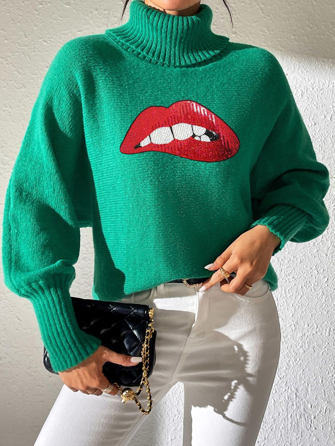 Lip Turtleneck Long Sleeve Sweater