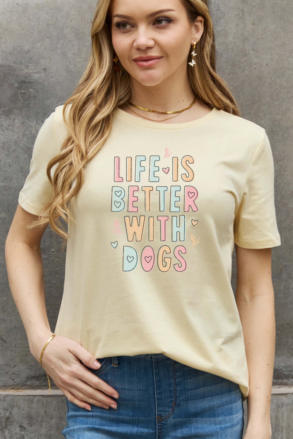 Full Size LIFE IS BETTER WITH DOGS Graphic Cotton Tee