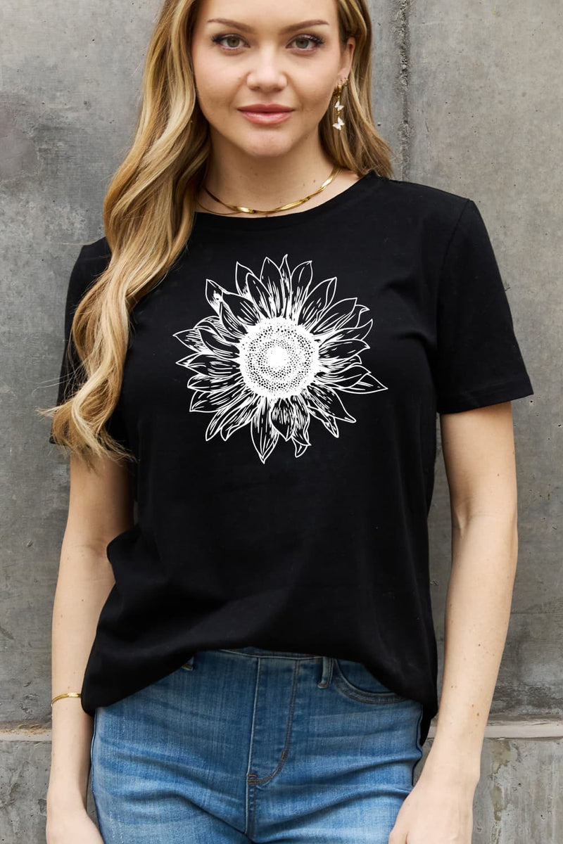 Full Size Sunflower Graphic Cotton Tee