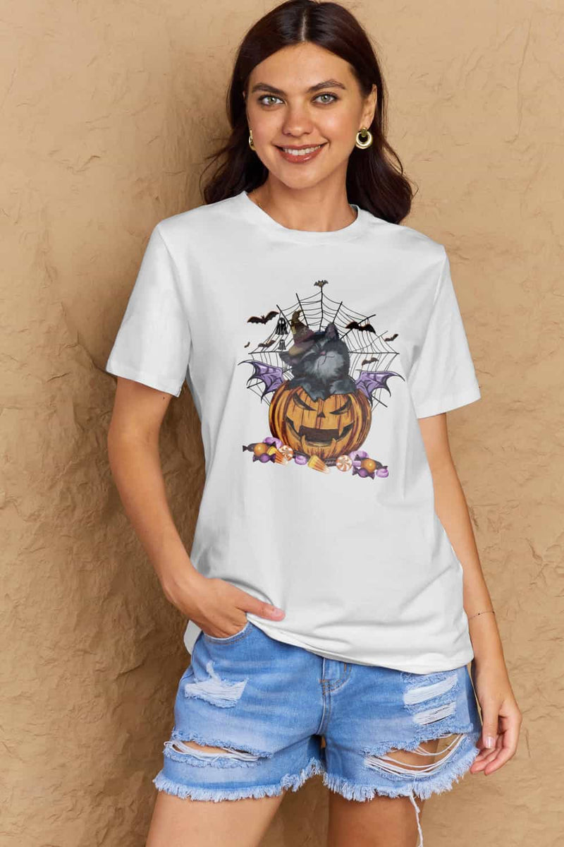 Full Size Jack-O'-Lantern Graphic T-Shirt