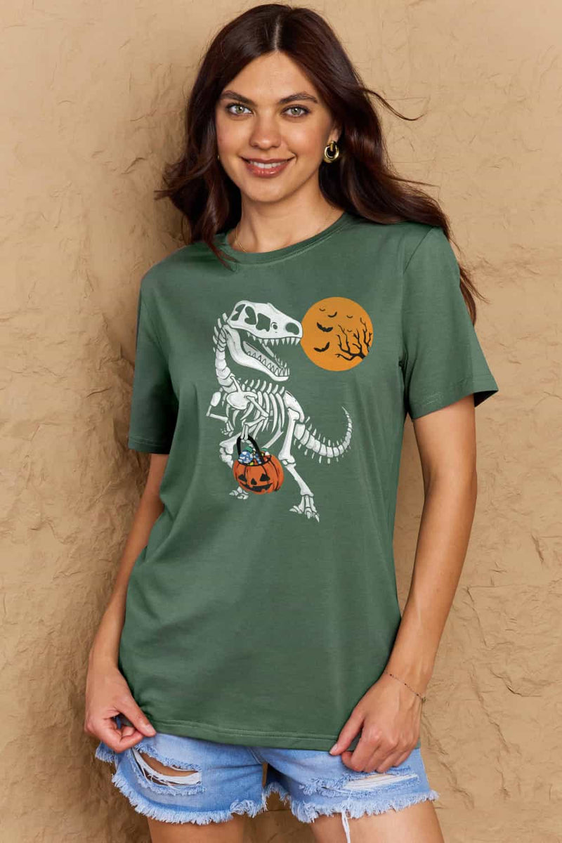 Full Size Dinosaur Skeleton Graphic Cotton T-Shirt