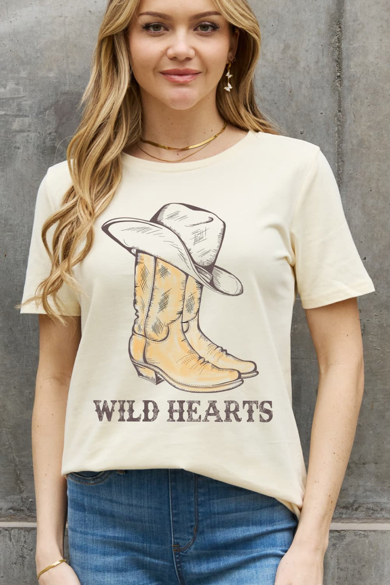 Full Size WILD HEARTS Graphic Cotton Tee