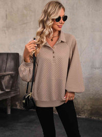 Collared Neck Buttoned Sweatshirt with Pocket