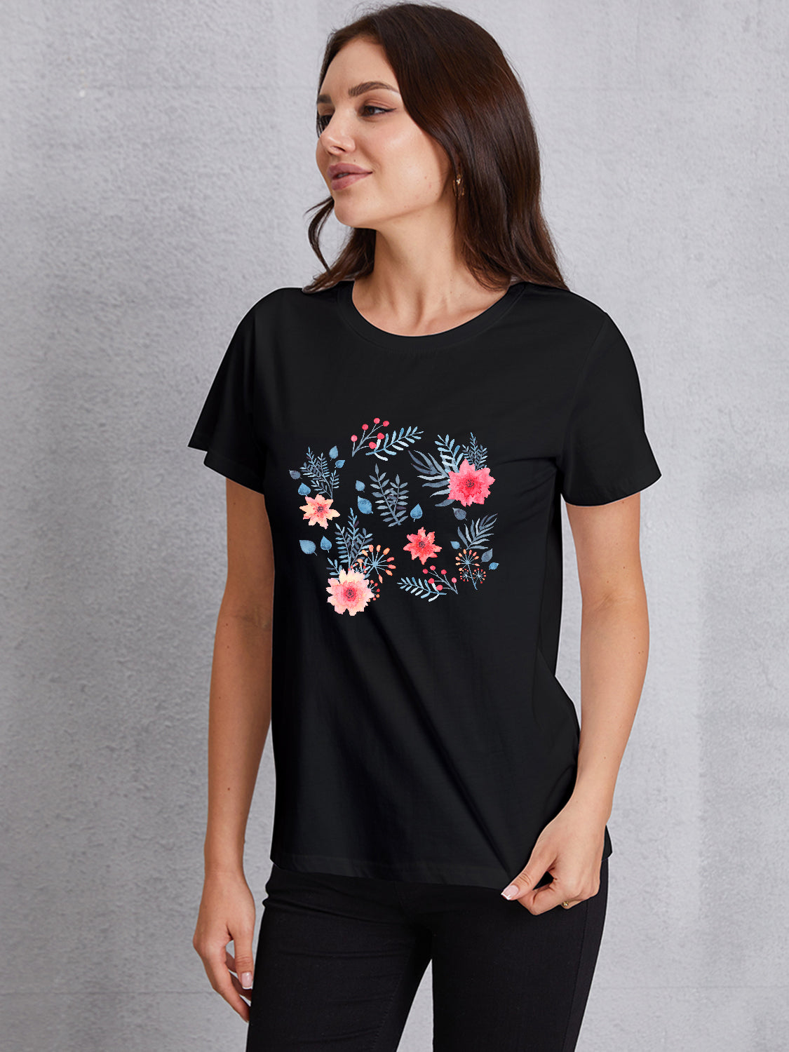 Flower Round Neck Short Sleeve T-Shirt
