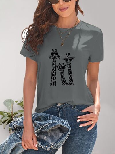 Giraffe Graphic Round Neck T-Shirt