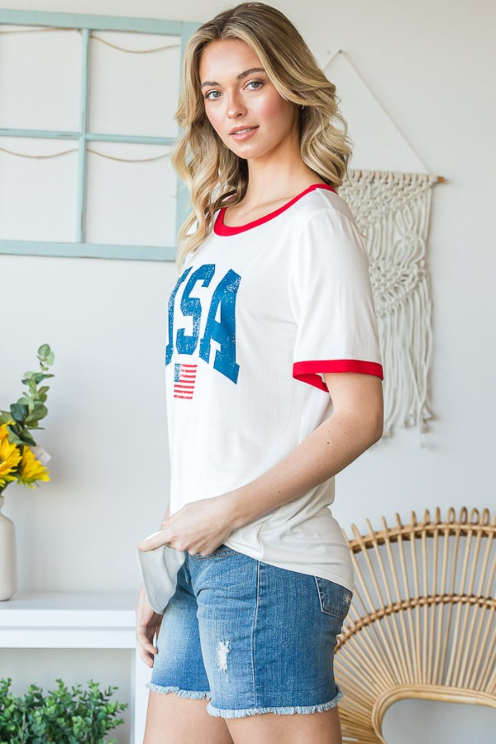 Full Size USA Contrast Trim Short Sleeve T-Shirt